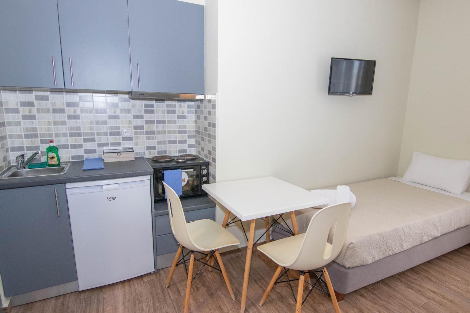 Verga'S Apartments 卡拉马塔 外观 照片