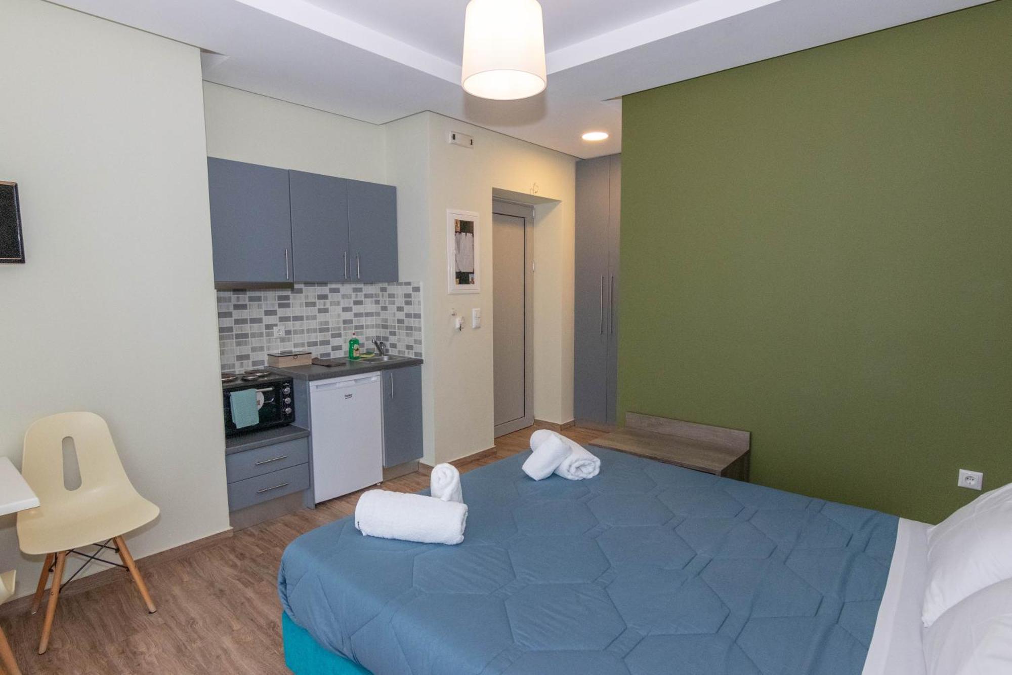 Verga'S Apartments 卡拉马塔 外观 照片